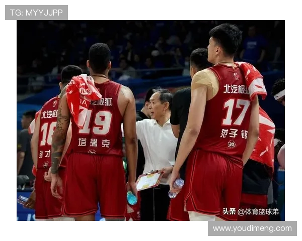 姚明主导CBA实施标准合同为转会市场活跃奠定基础推动篮球职业化发展 姚明主导CBA实施标准合同为转会市场活跃奠定基础推动篮球职业化发展